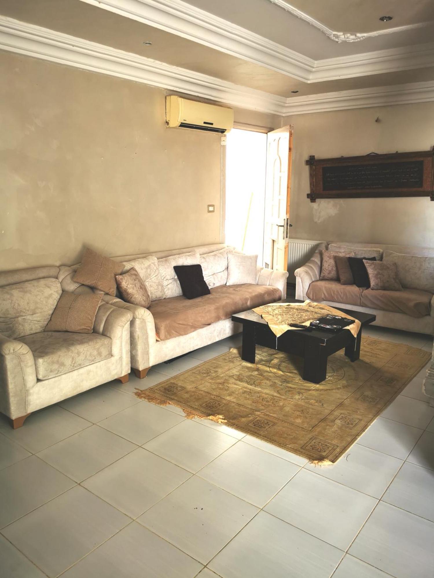 Tiba Soliman شقة